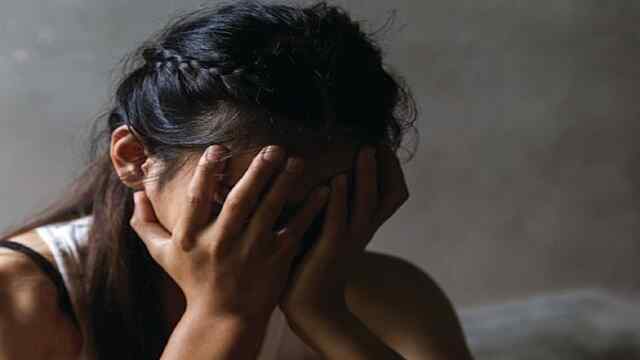 15 वर्षीय युवती से Rape, रात को सोते समय पड़ोसी ने की दरिंदगी