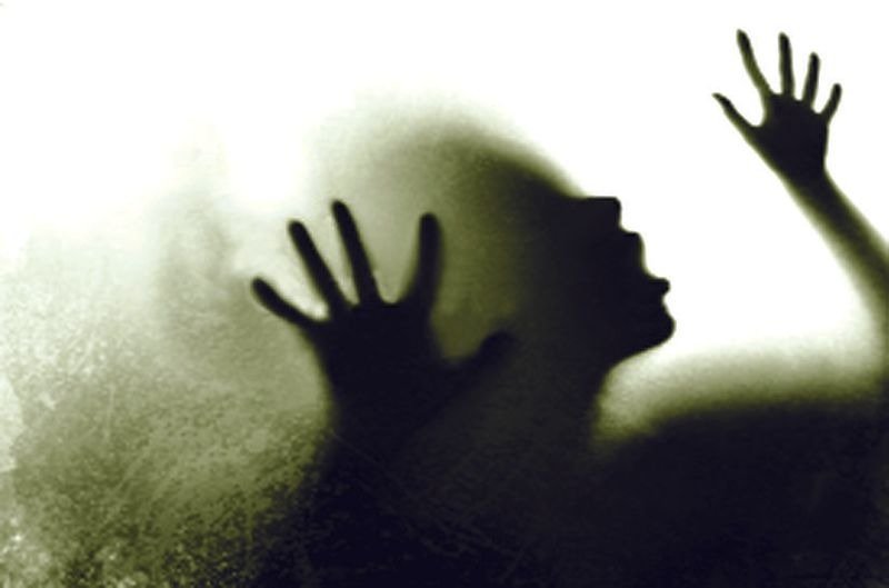 जीआरपी ने महिला का गला-सड़ा शव किया बरामद, दुष्कर्म की आशंका