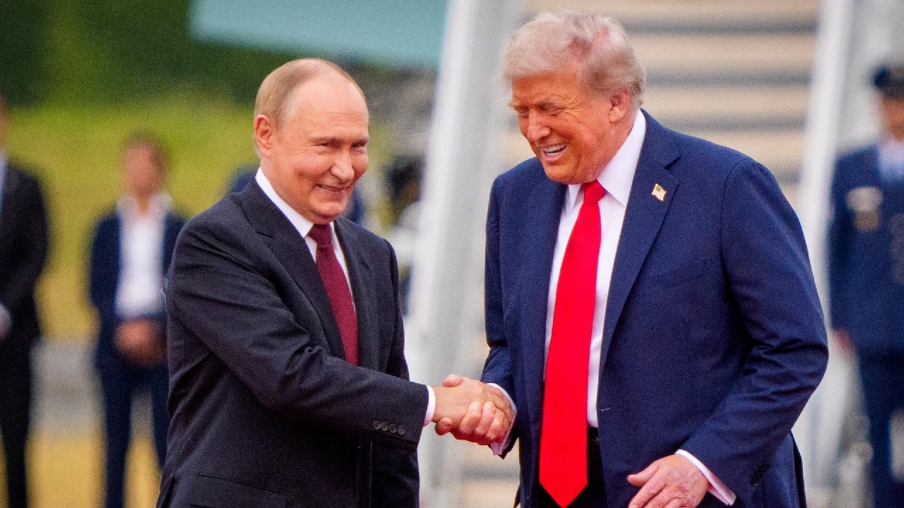 Alaska Summit में Trump-Putin के बीच इन मुद्दों पर हुई बात