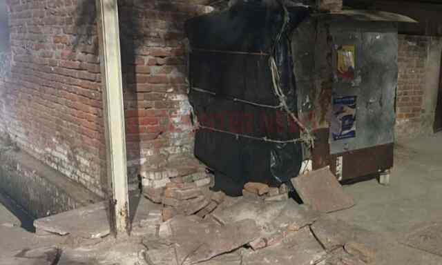 तेज रफ्तार कार की चपेट में आने से मासूम की मौत, बच्ची और नानी घायल