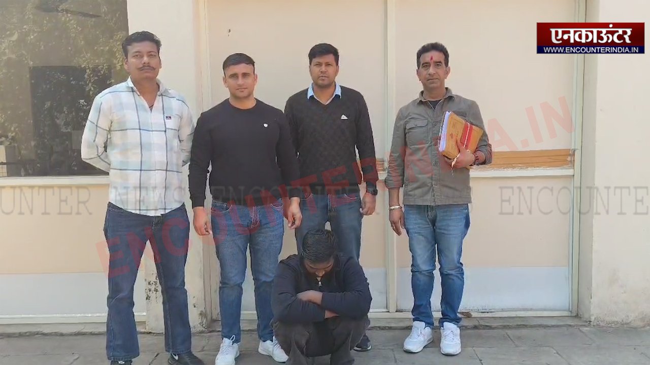 E-Rickshaw की बैटरियां चोरी करने वाला शातिर गिरफ्तार, देखें वीडियो