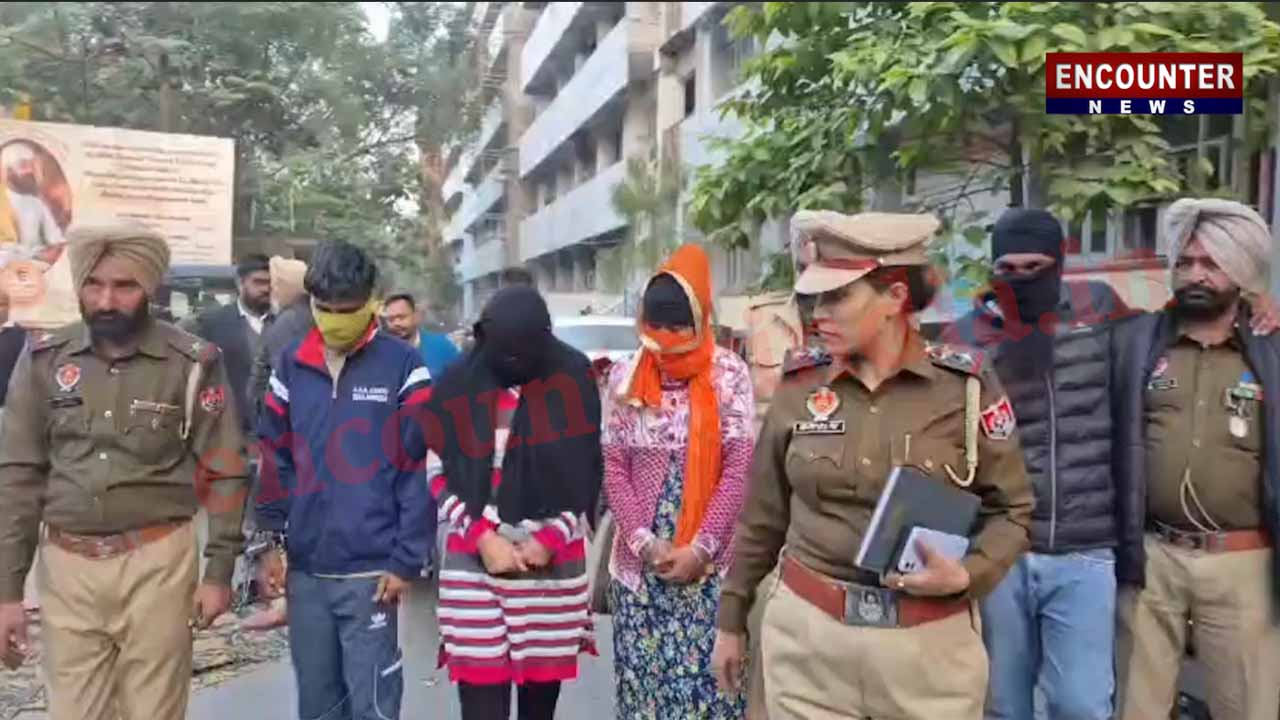 Punjab News : रिश्तों की आड़ में रंगदारी मांगने वाले गैंग का पर्दाफाश, देखें वीडियो