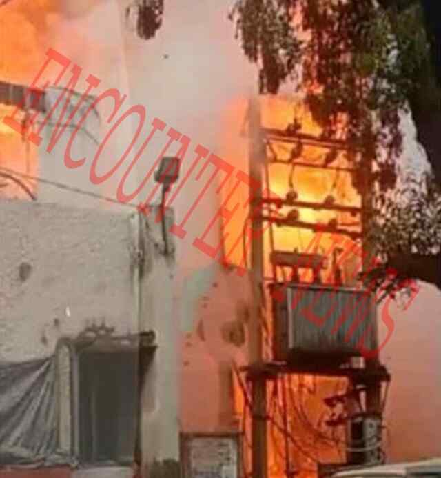 Punjab: घनी आबादी वाले इलाके में बिजली के ट्रांसफार्मर में लगी भीषण आग