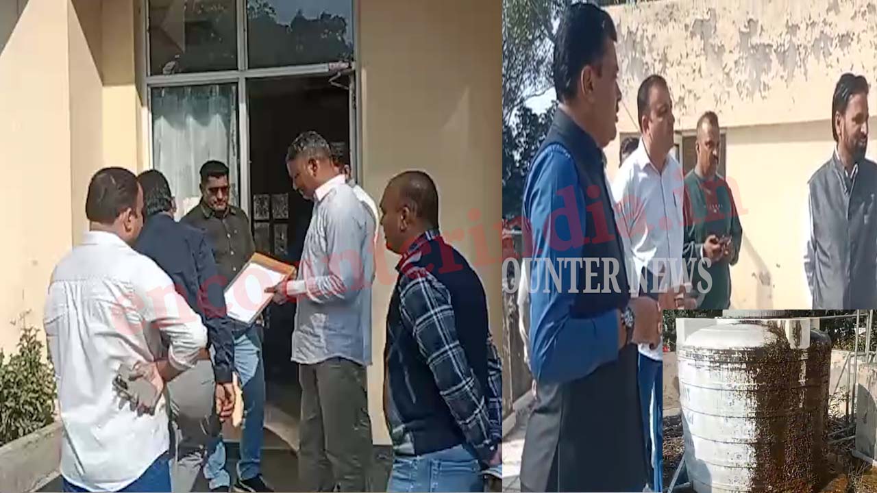 तहसीलदार के कार्यलय में CM Flying Squad Team की दबिश, देखें वीडियो