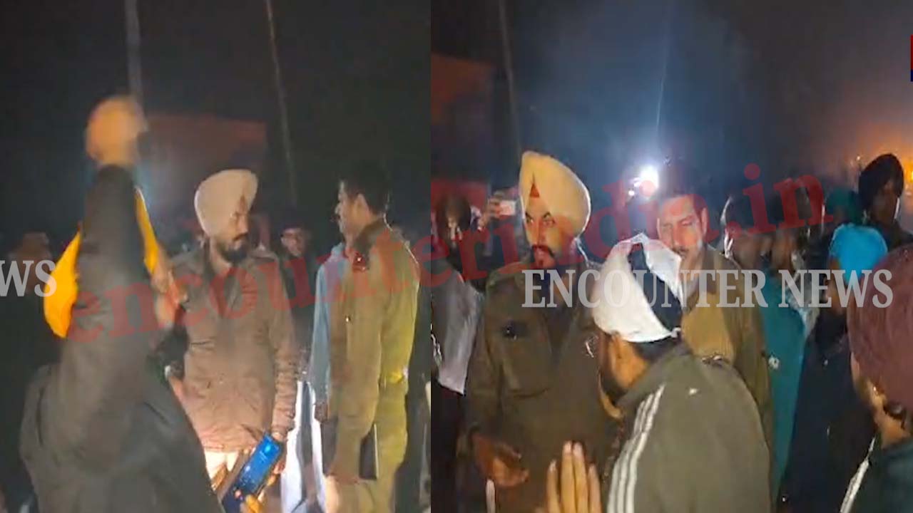 Punjab News: गोलियां चलने के मामले में पार्टी वर्करों ने लगाया धरना, देखें वीडियो