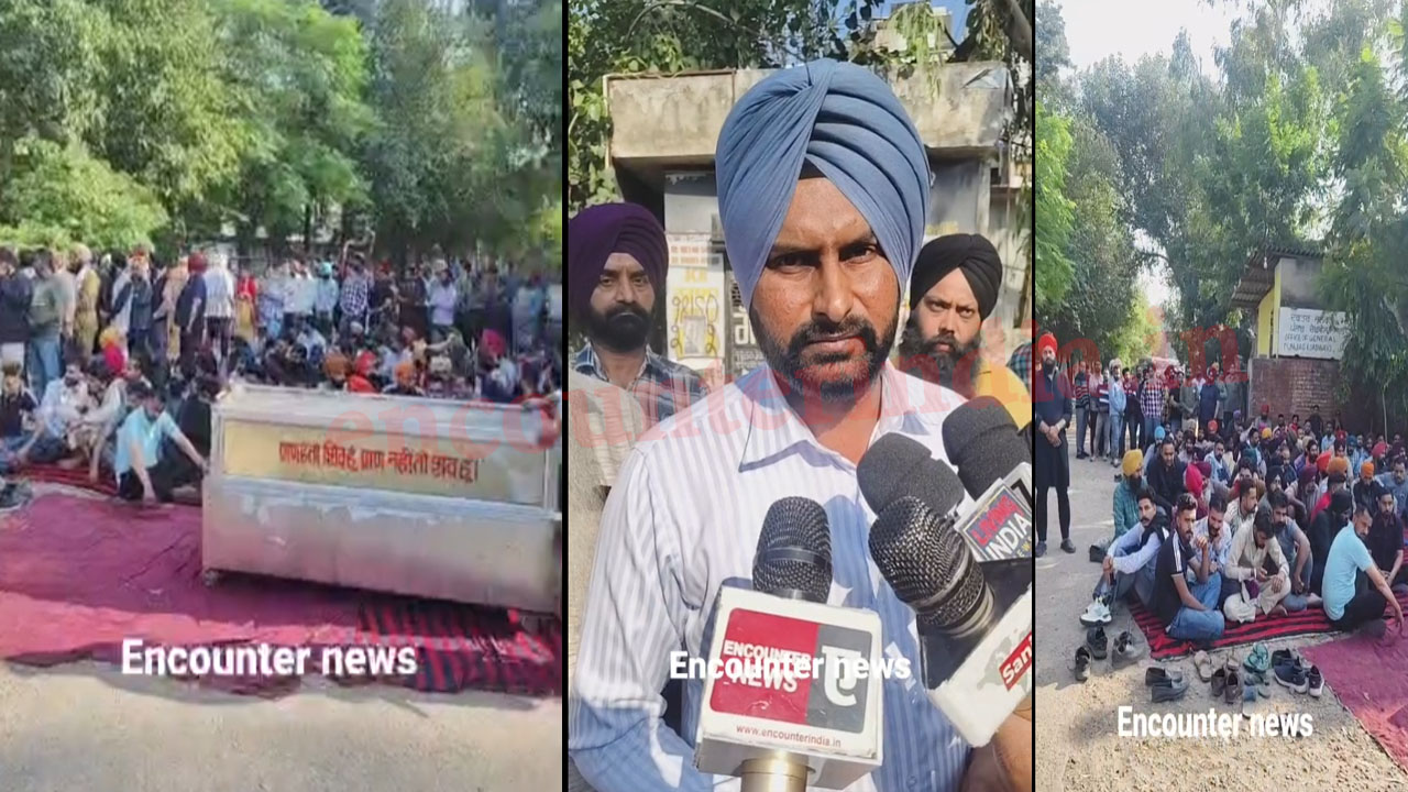 Jalandhar News: रोडवेज ड्राइवर की हत्या मामले PAP चौक पर कर्मियों ने शव रखकर लगाया धरना, देखें Live