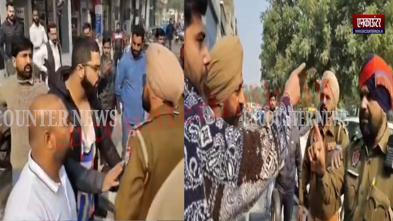 Punjab News: दुकान पर Payment करने पहुंचे युवक से महिला कर्मचारी ने की मारपीट, देखें वीडियो