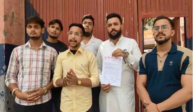 Punjab News: विवादों में घिरे Singer R Nait, मामला दर्ज करने की मांग, देखें वीडियो