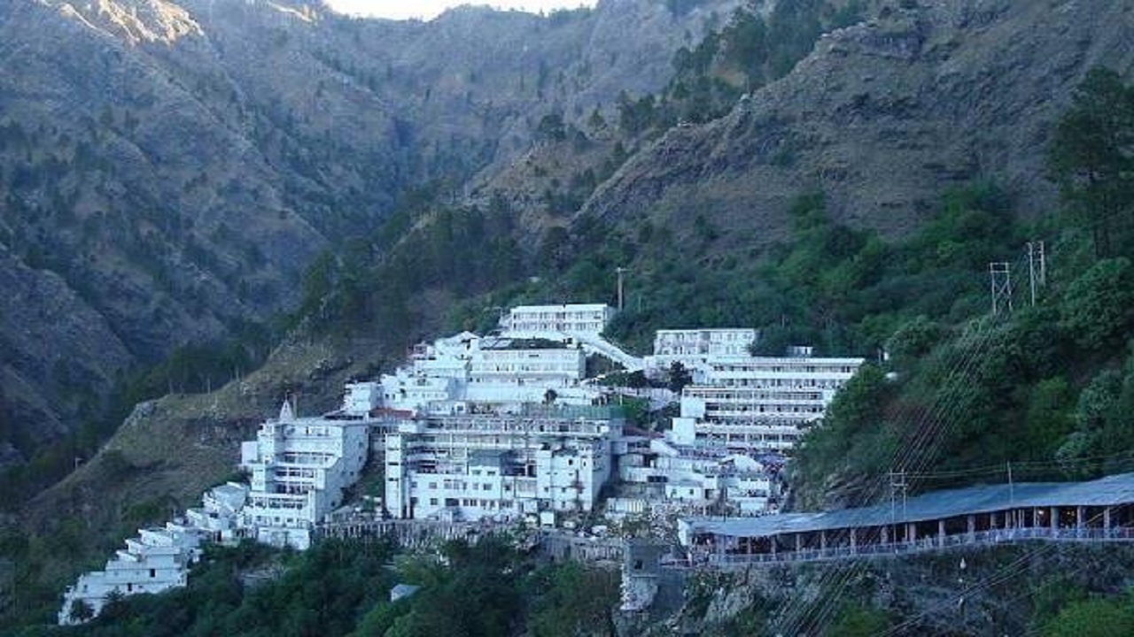 फिर स्थगित हुई श्री माता वैष्णो देवी यात्रा, इस वजह से Shrine Board ने लगाई रोक