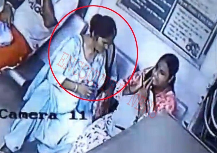 Punjab News: Civil Hospital में बातों में उलझाकर पर्स लेकर महिला फरार, देखें CCTV