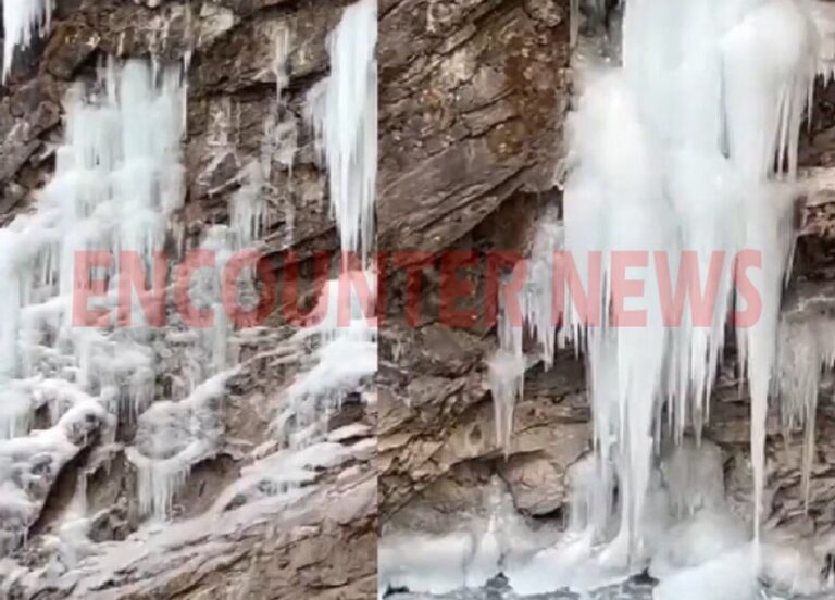 ठंड से नदी और झरने बनें बर्फ, माइनस डिग्री पहुंचा तापमान, देखें वीडियो