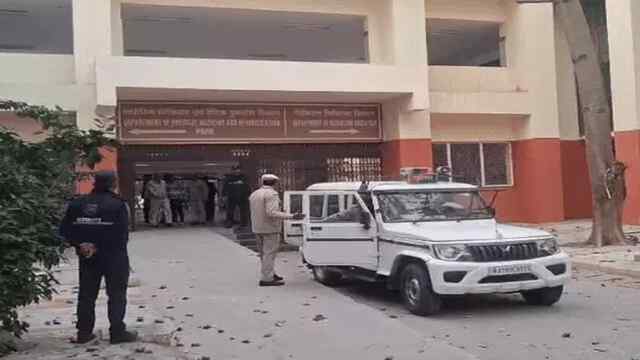 ‘3 Idiots’ वाले वांगचुक की जेल में तबीयत बिगड़ी, AIIMS लेकर पहुंची पुलिस