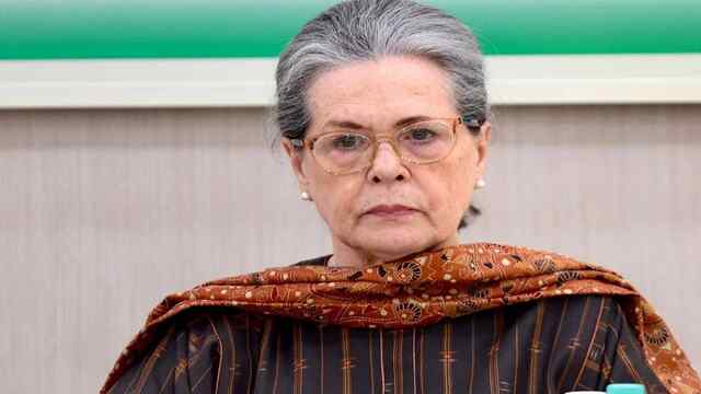 कांग्रेस की सीनियर नेता Sonia Gandhi की फिर बिगड़ी तबीयत, अस्पताल में भर्ती