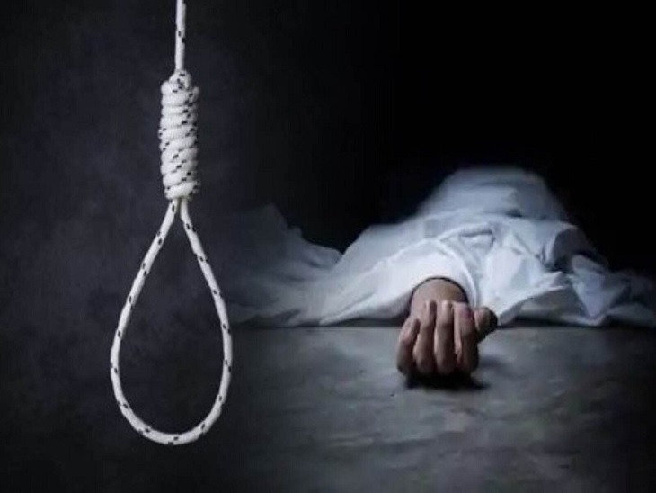 रिश्तेदार के घर Exam देने आई युवती ने फंदा लगा किया सुसाइड