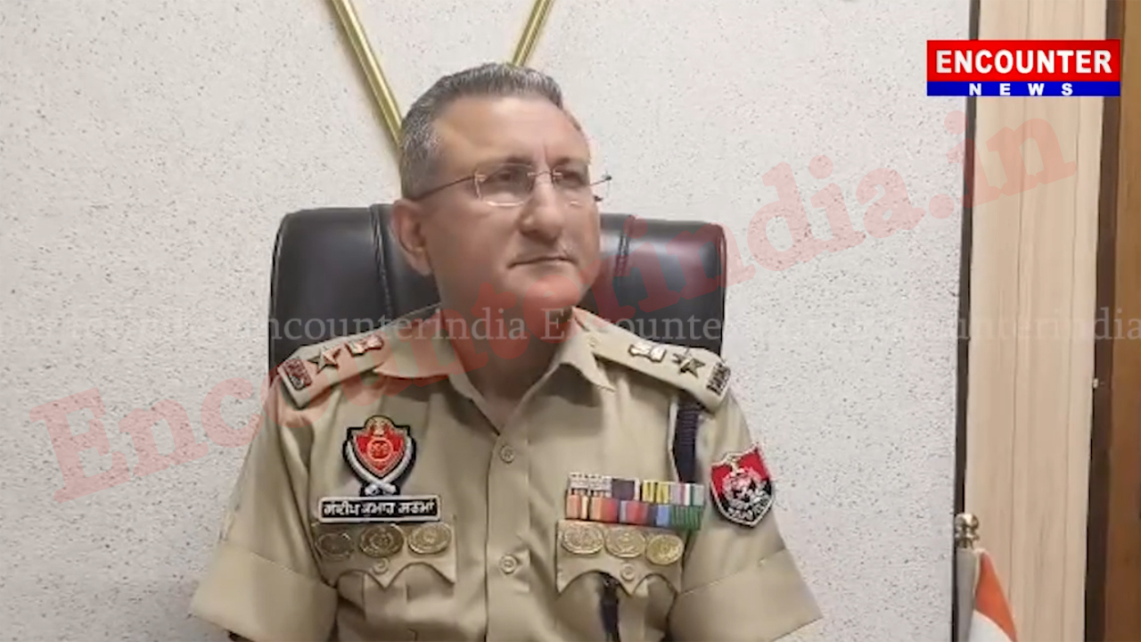 Jalandhar News: पाकिस्तानी नागरिकों को वापिस भेजने को लेकर ज्वाइंट कमिश्नर का आया बयान, देखें वीडियो Jalandhar News: पाकिस्तानी नागरिकों को वापिस भेजने को लेकर ज्वाइंट कमिश्नर का आया बयान, देखें वीडियो