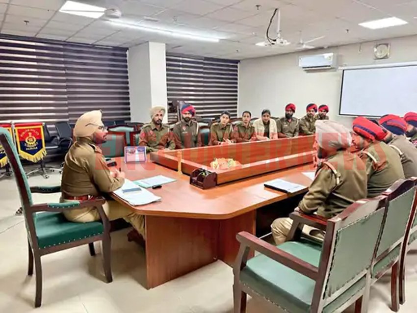 Punjab News: Fake News को लेकर पुलिस ने Social Media ऑपरेटरों को दिए सख्त निर्देश