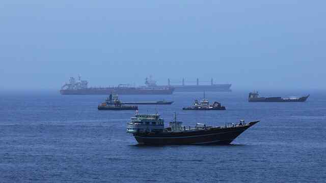 ईरान ने अमेरिका को सरेआम दे डाली चेतावनी, Straight Of Hormuz को लेकर कही ये बात