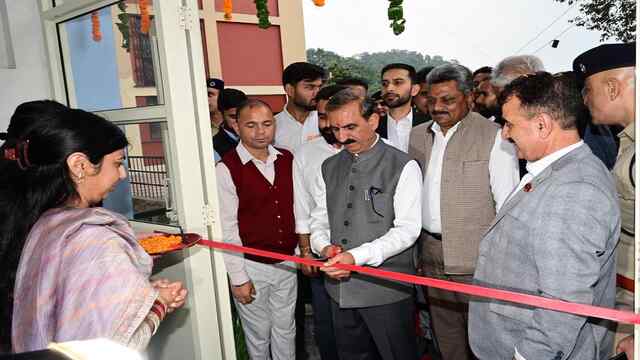 मुख्यमंत्री ने हिमाचल प्रदेश विश्वविद्यालय से Green Hydrogen क्षेत्र में शोध करने का किया आह्वान