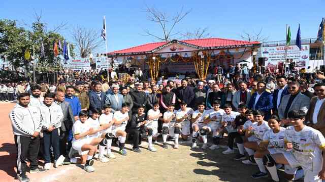 अब स्कूलों में बच्चे मोबाइल नहीं कर पाएंगे इस्तेमाल, CM Sukhu ने किया ऐलान