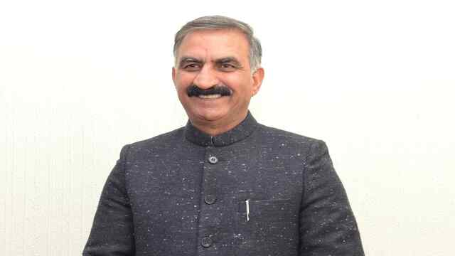 मुख्यमंत्री ने केंद्रीय ऊर्जा मंत्री से फोन पर बात की, अधिकारों के लिए मांगा सहयोग