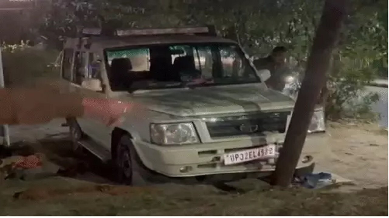 Tata Sumo ने Divider पर सो रहे लोगों को कुचला, 2 की मौत