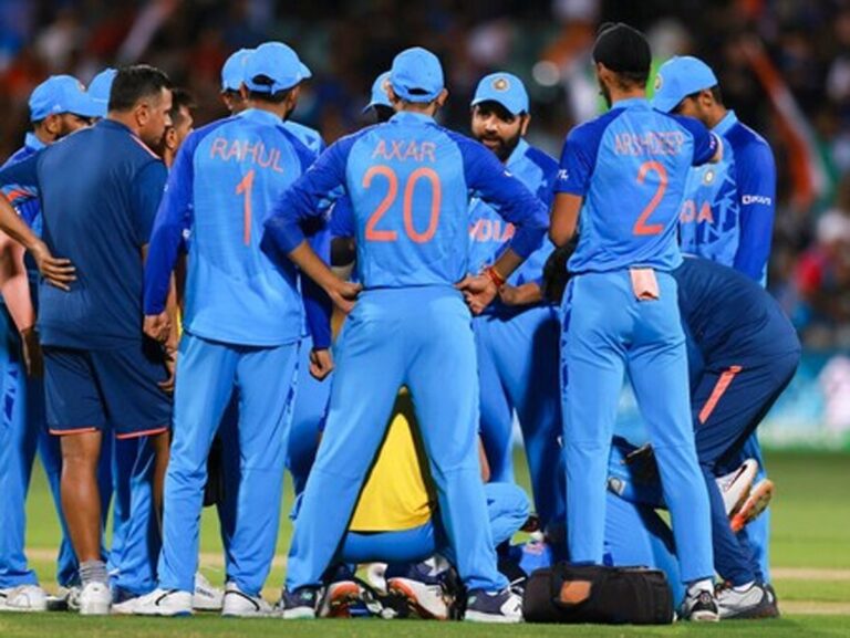 भारतीय टीम के दिग्गज खिलाड़ी ने राजनीति में मारी एंट्री, इस पार्टी की ली सदस्यता