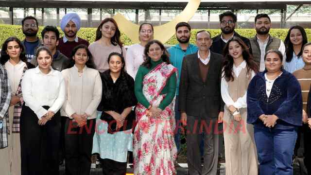CEO अनिंदिता मित्रा का पीयू छात्रों से संवाद, मतदाता जागरूकता पर जोर