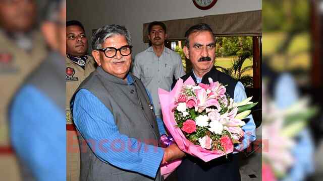 मुख्यमंत्री ने पंजाब के राज्यपाल के समक्ष हिमाचल प्रदेश से जुड़े महत्त्वपूर्ण मुद्दे उठाए