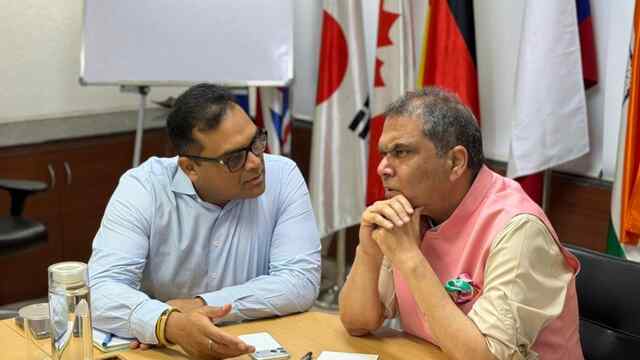 पंजाब में तूफान से बिजली ढांचे को भारी नुकसान, मंत्री संजीव अरोड़ा ने की समीक्षा बैठक