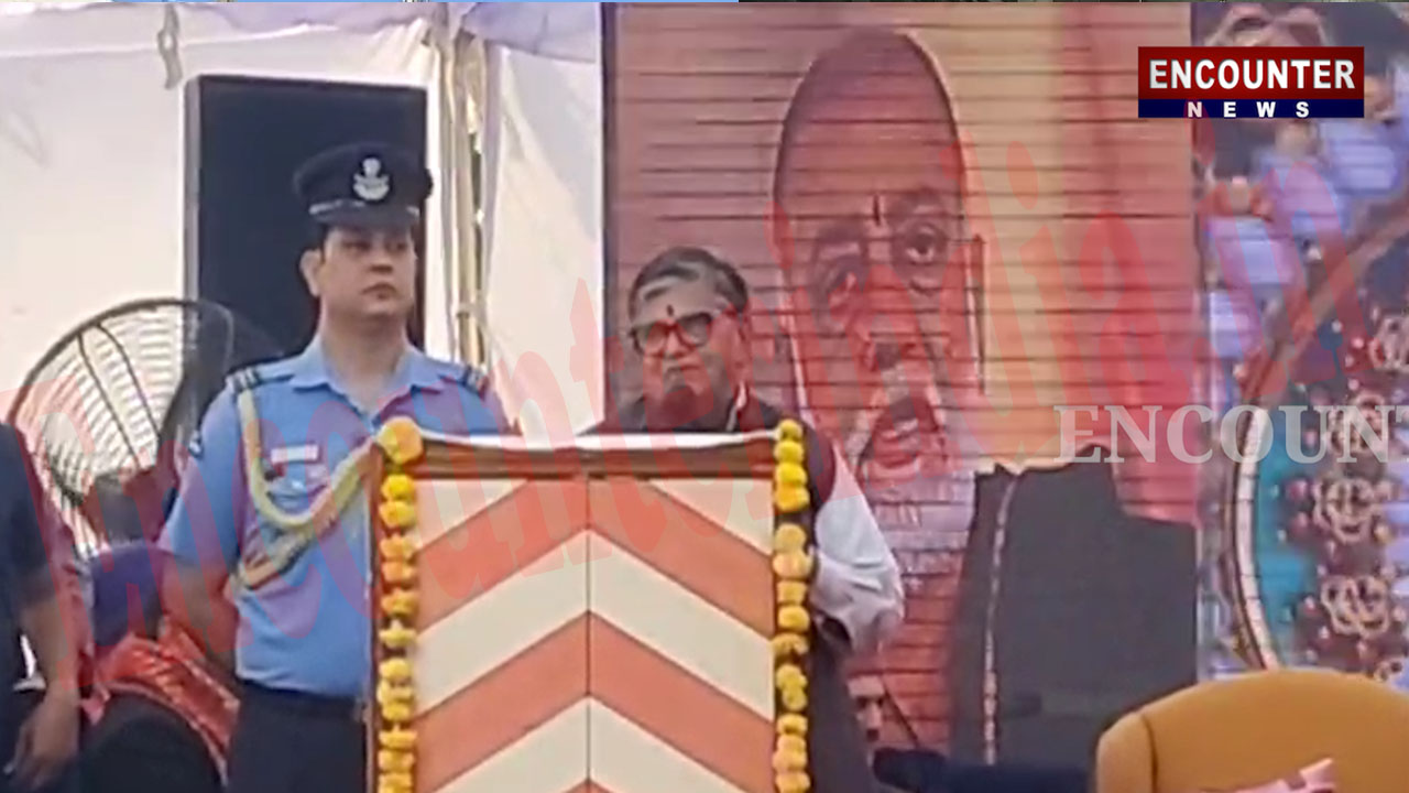 Jalandhar News: श्री देवी तालाब मंदिर में पहुंचे राज्यपाल कटारिया का आया बयान, देखें वीडियो