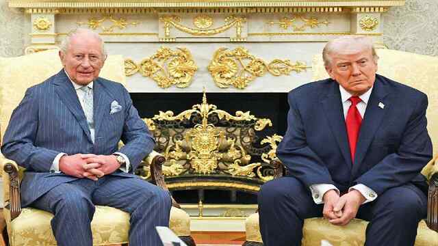 White House में मीटिंग के दौरान उड़ा Donald Trump का मजाक, King Charles ने कह दी ये बात