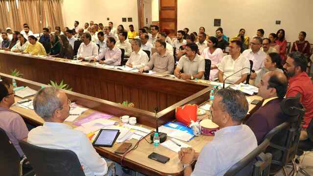 तकनीक और जनभागीदारी से सुदृढ़ होगी जल प्रबंधन व्यवस्था : डॉ. अभिषेक जैन