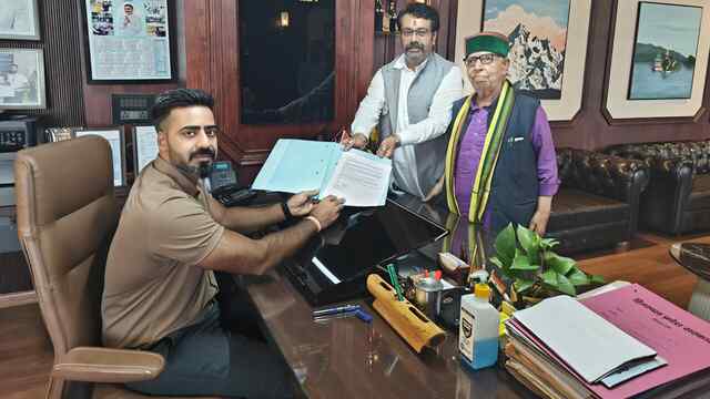 शीतला माता मंदिर में कथित पुनर्निर्माण कार्य पर उठे सवाल, डीसी से जांच की मांग: प्रिंस राजपूत