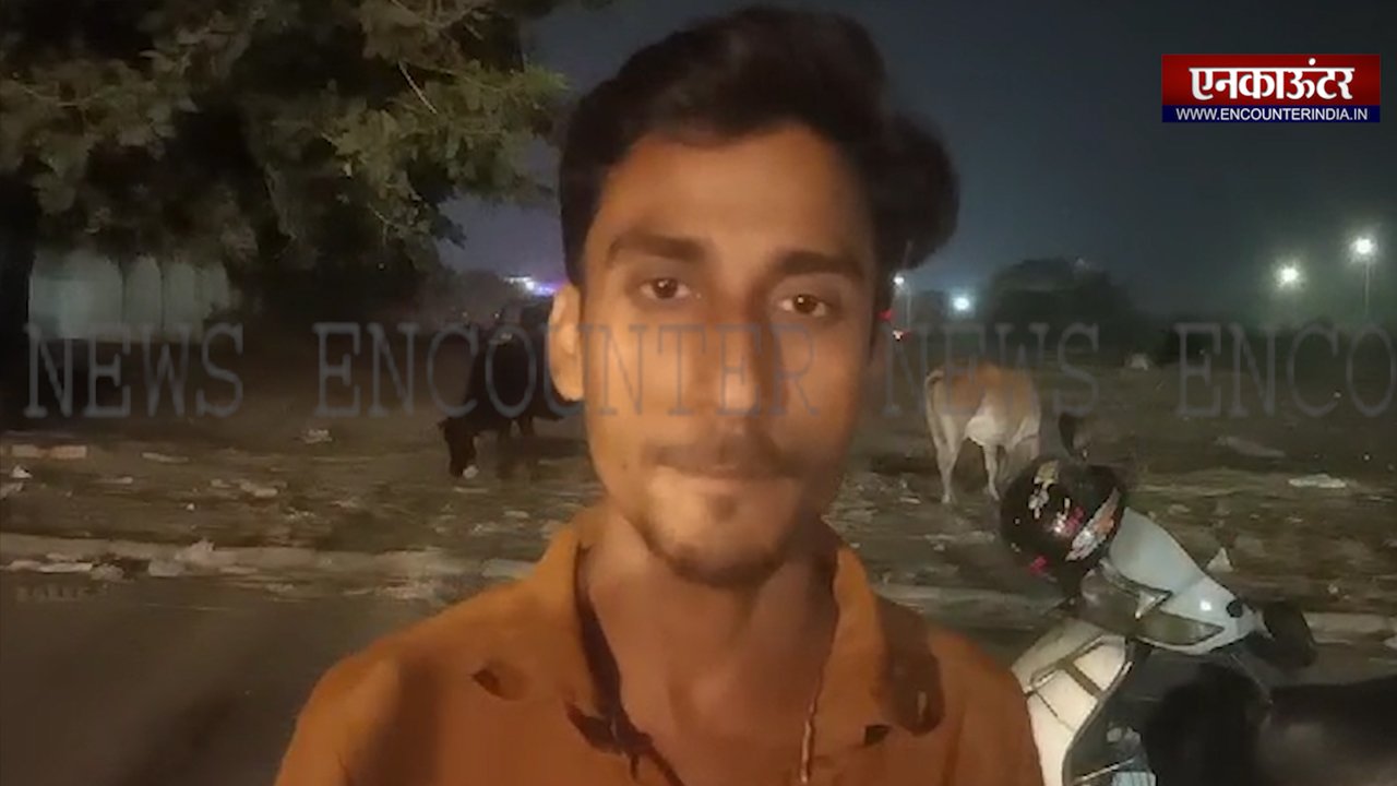 लुटेरों ने तेजधार हथियार से ऑटो चालक से की लूट, देखें वीडियो