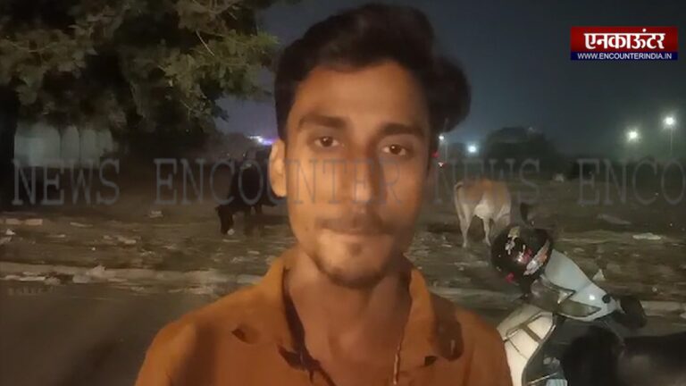 लुटेरों ने तेजधार हथियार से ऑटो चालक से की लूट, देखें वीडियो