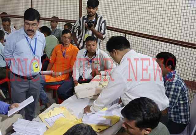 ByPoll Result Live: दोनों सीटों में Congress आगे