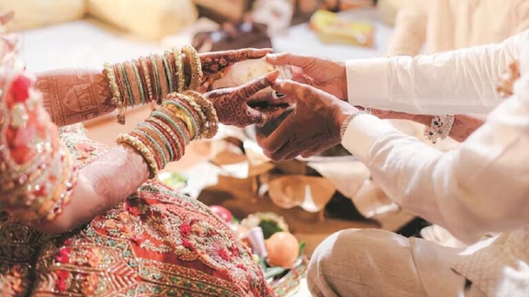 18 दिन तक चलेगा Wedding Season, पहले दिन हुई 50 हजार शादियां