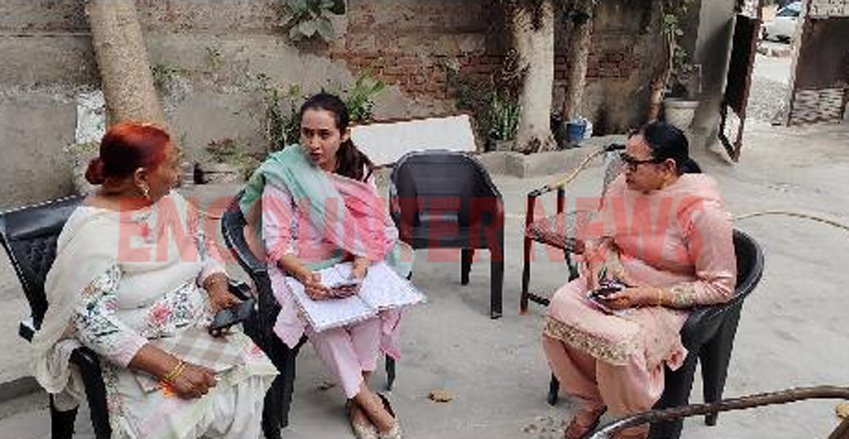 Punjab News: आंगनवाड़ी केंद्रों में महिला एवं बाल विकास विभाग और मार्कफेड अधिकारी की दबिश