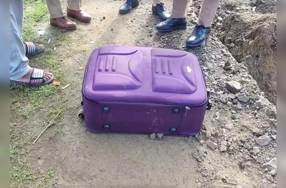 इस इलाके में Trolley Bag में मिली युवती की लाश, लोगों में फैली सनसनी