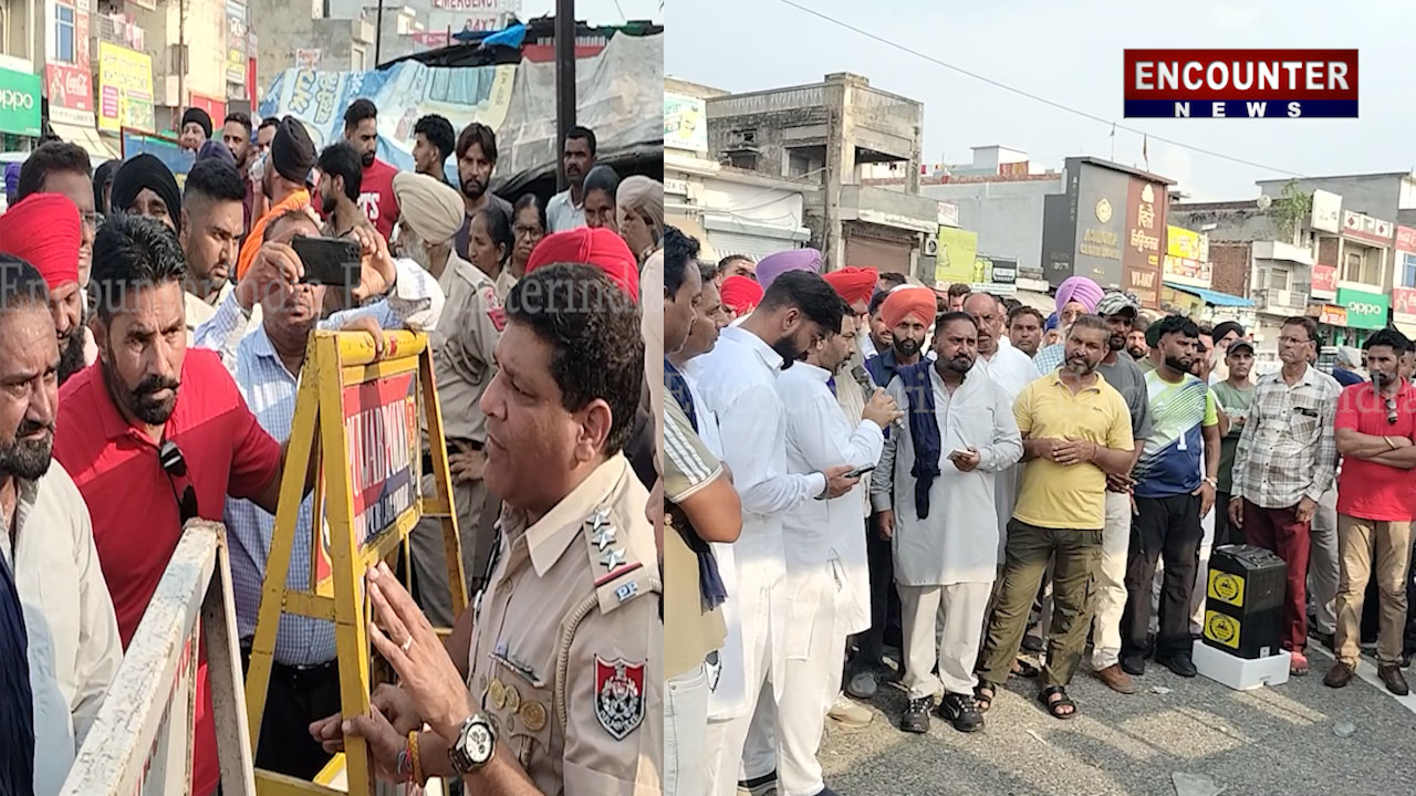 Jalandhar News: 2 भाइयों समेत 4 लोगों पर FIR दर्ज कर विवादों में घिरा थानेदार, देखें वीडियो