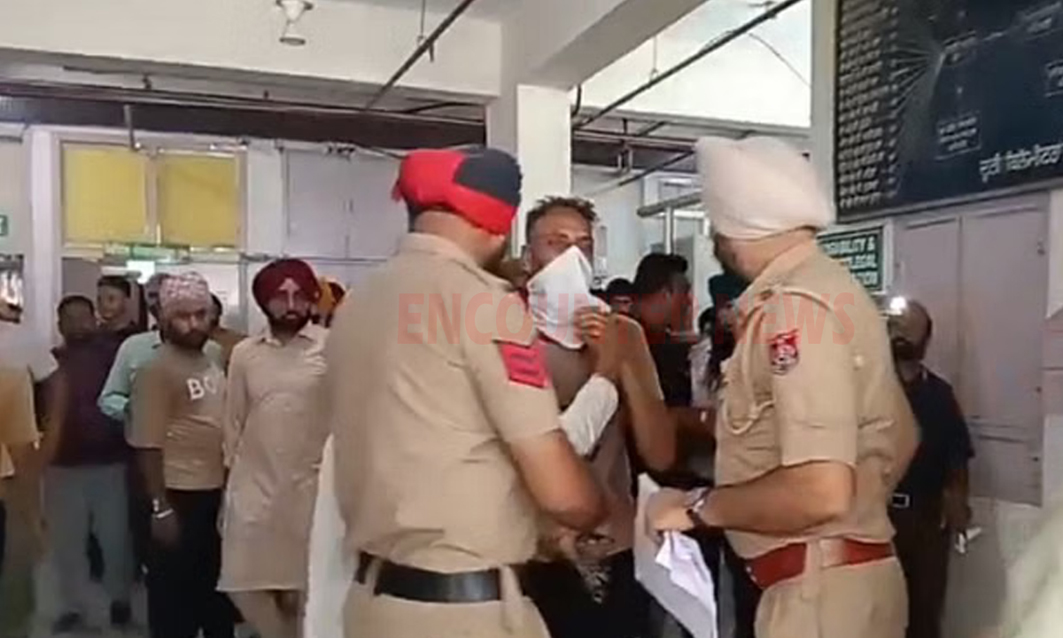 Punjab: इंसानियत शर्मसार! पिता ने 3 साल तक बेटी के साथ किया दुष्कर्म, गिरफ्तारी पर परिवार का हंगामा