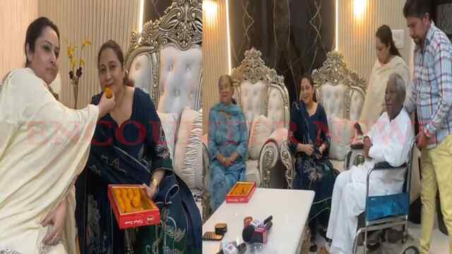 Jalandhar News: IPL में Krish Bhagat की सिलेक्शन पर परिवार में भारी उत्साह, देखें वीडियो