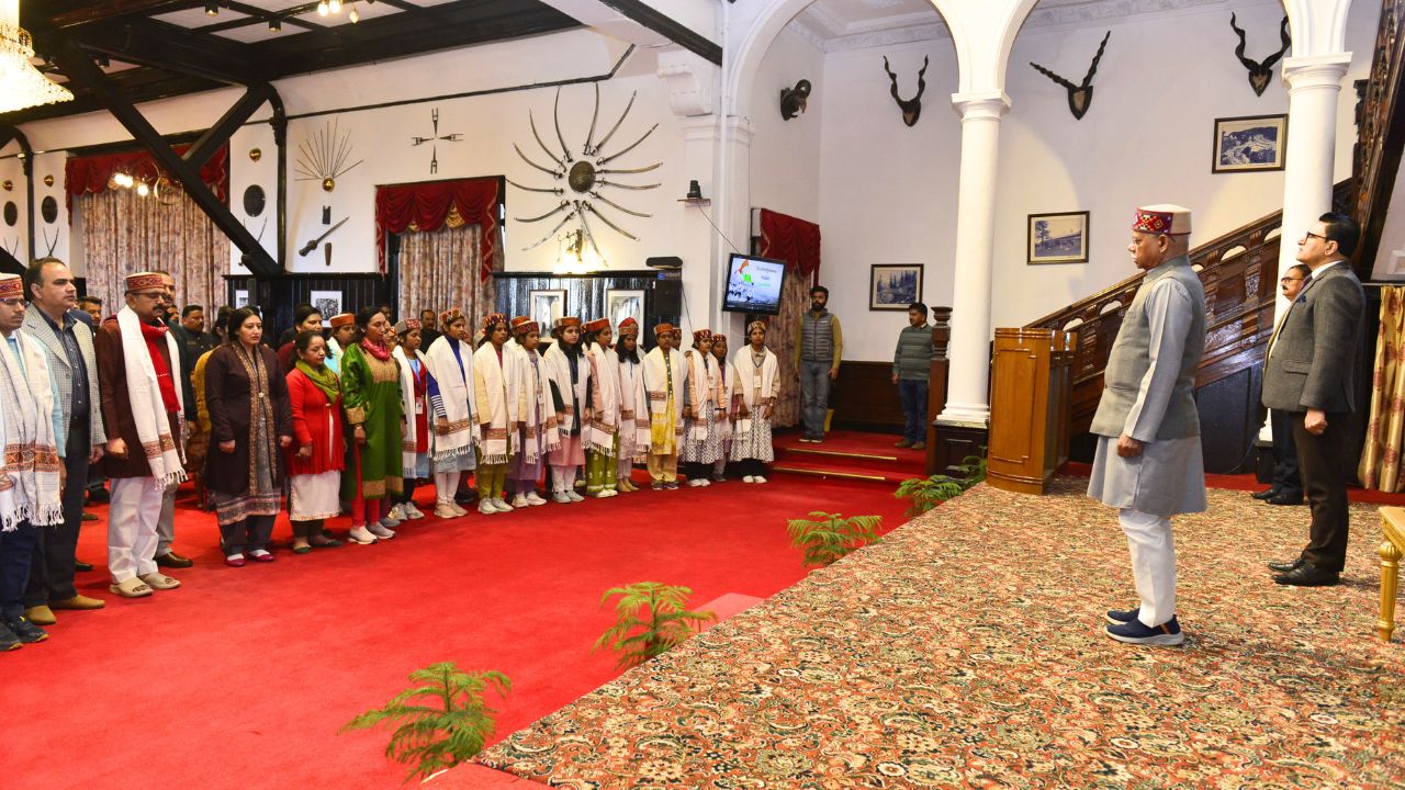 राष्ट्रीय गीत ‘वंदे मातरम’ की 150वीं वर्षगांठ के उपलक्ष्य में राजभवन में आयोजित हुआ विशेष कार्यक्रम