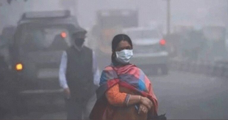 प्रदूषण से स्थिति हुई गंभीर, 500 पहुंचा AQI, स्कूल-कॉलेज के लिए आदेश जारी